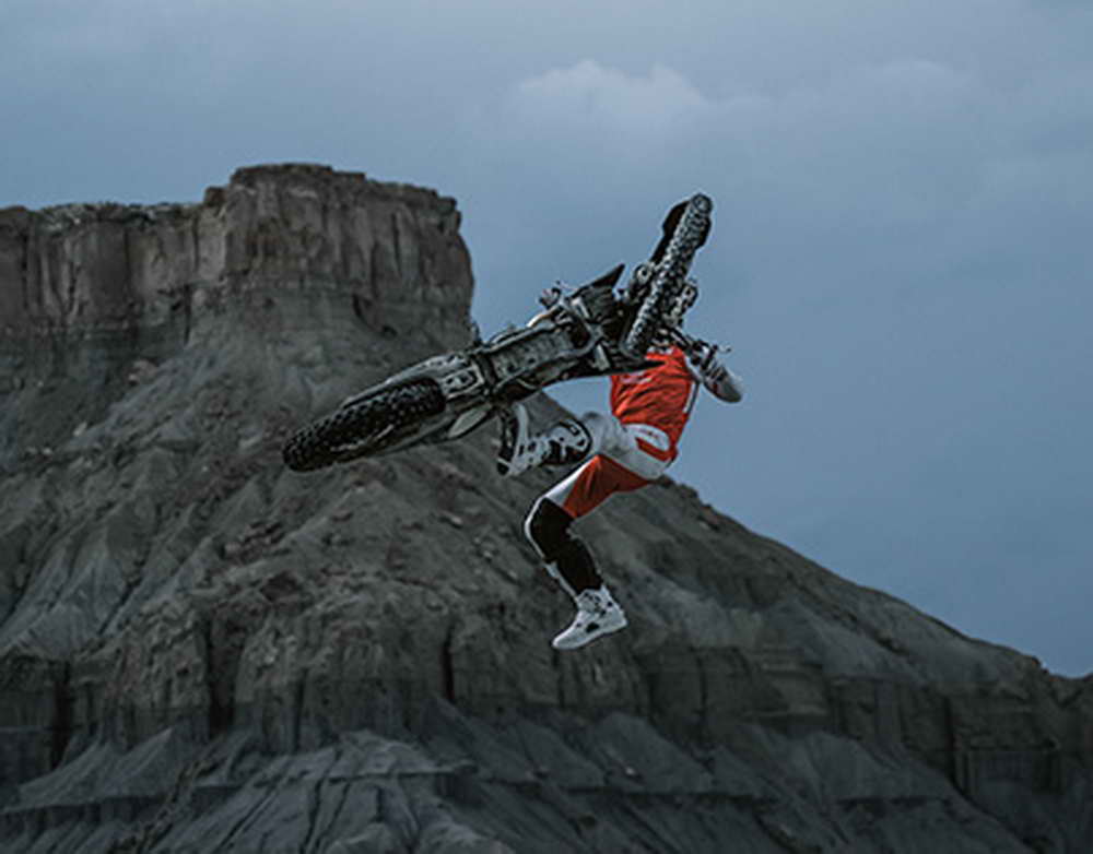 Премьер-министр Монголии Занданшатар прибыл в РФ для участия в ВЭФ